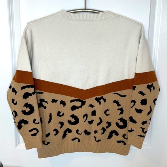 SHEIN | Women’s SHEIN White & Leopard Print Sweater Size XL. - Picture 5 of 5